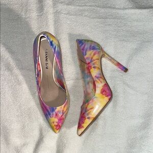 NEW Women's Tie-Dye Heels